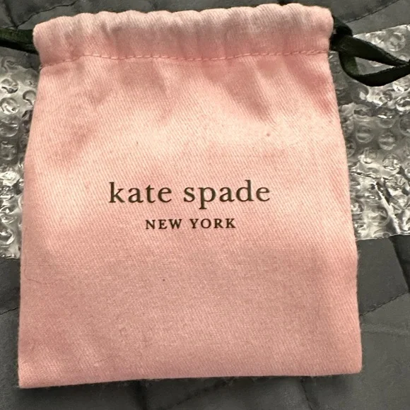 NEW Kate Spade stud earrings - Picture 3 of 3